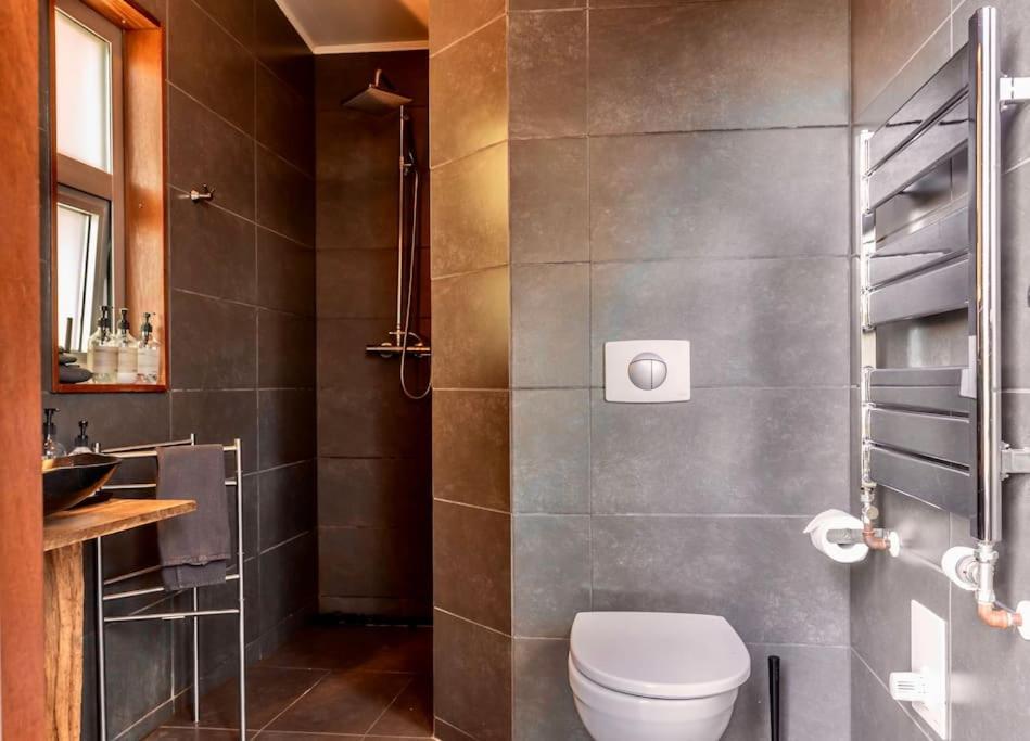 Luxury Lakefront Villa, Infinity Hot Tub And Sauna Grimsnes og Grafningshreppur Exterior photo