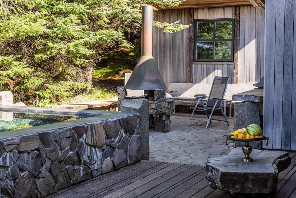 Luxury Lakefront Villa, Infinity Hot Tub And Sauna Grimsnes og Grafningshreppur Exterior photo